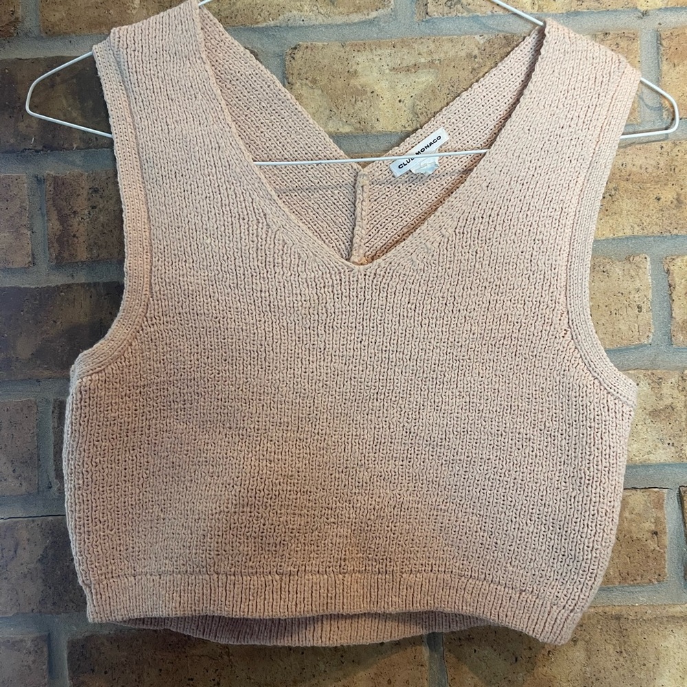 Knit crop to from Club Monaco (XS) ❤️